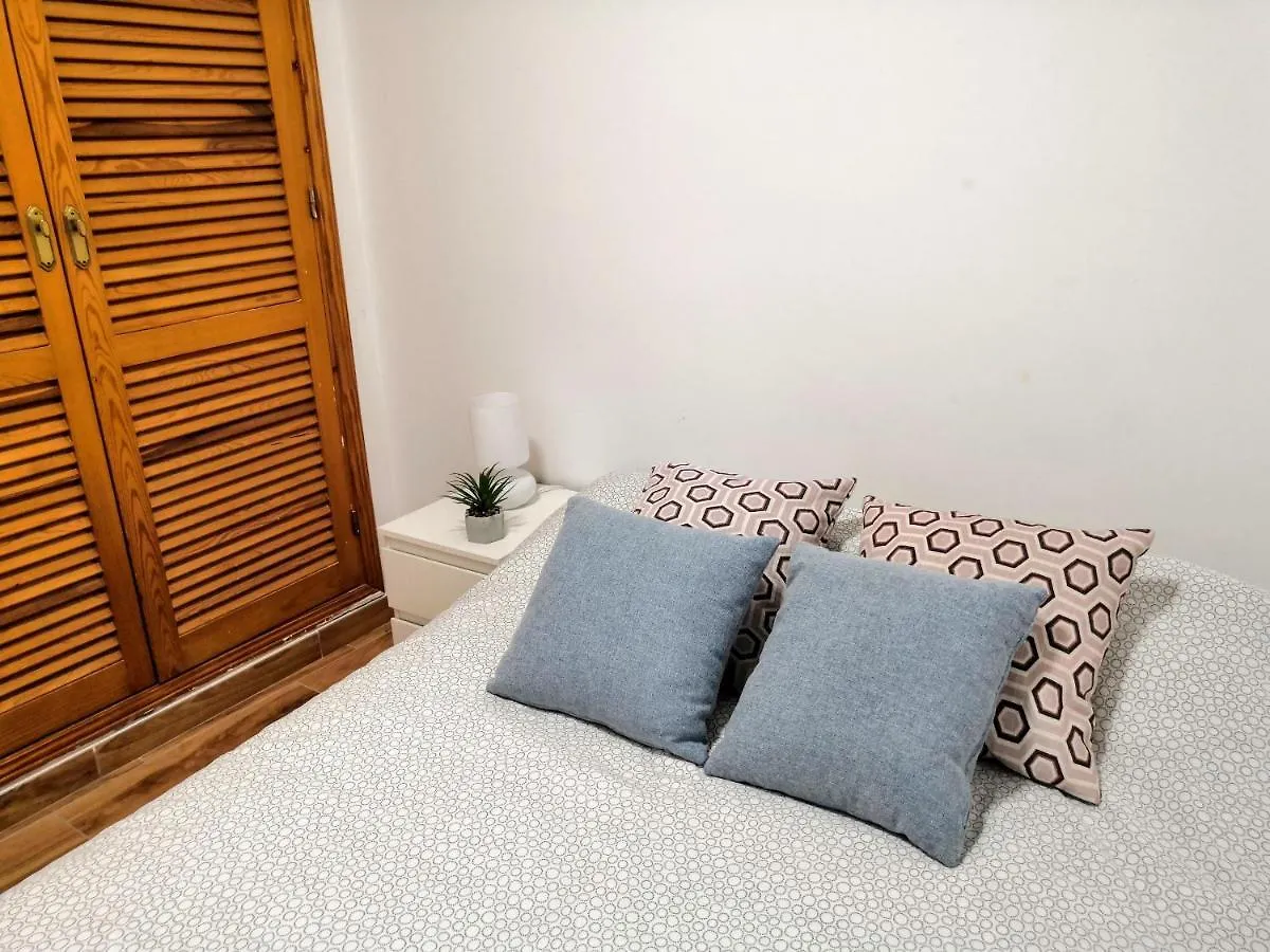Apartment Central & Renovated 3-Bedroom Flat Malaga